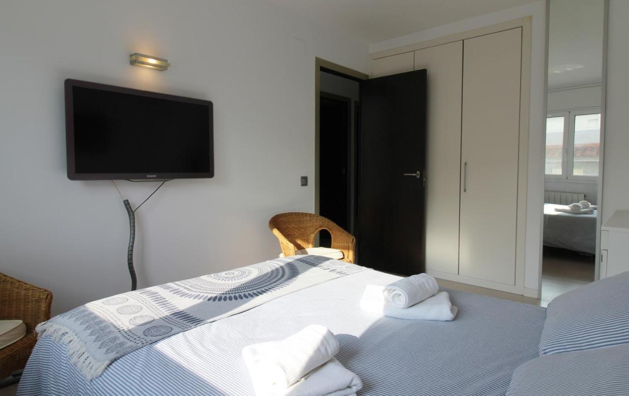 Apartamento Esquinero En Palamós Esterno foto