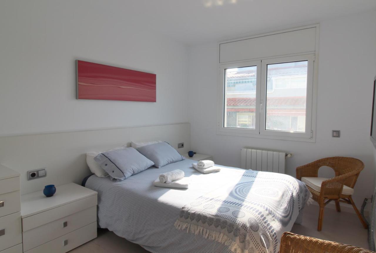 Apartamento Esquinero En Palamós Esterno foto